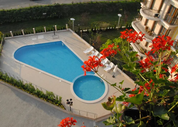 Hotel Seasons 3 Sunny Beach